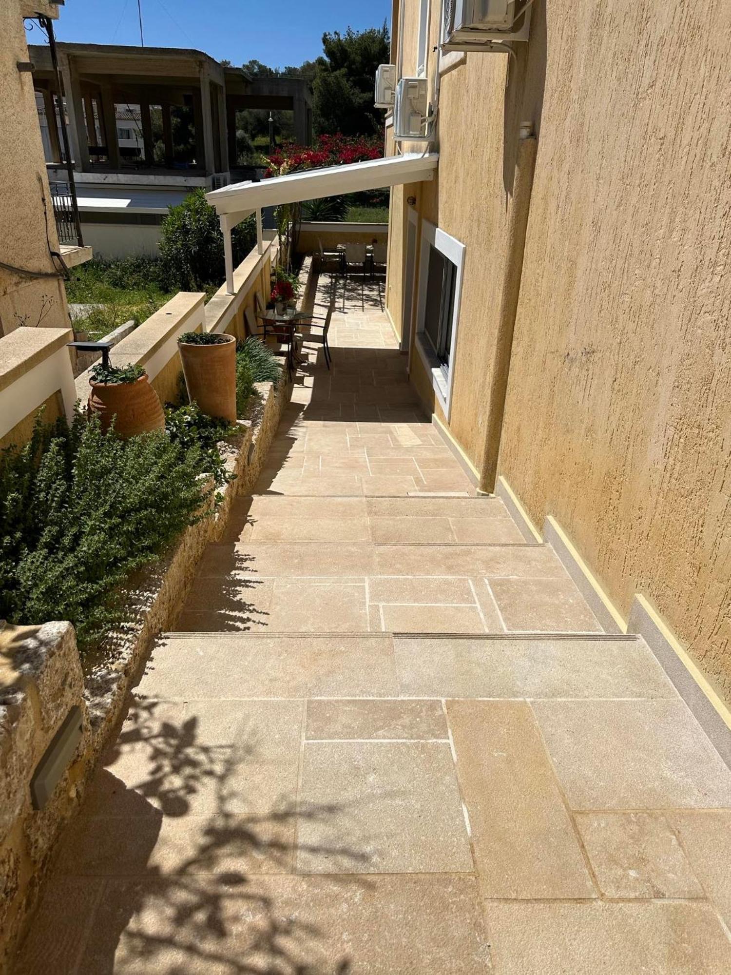 Deppys Apartment Porto Heli Exterior foto