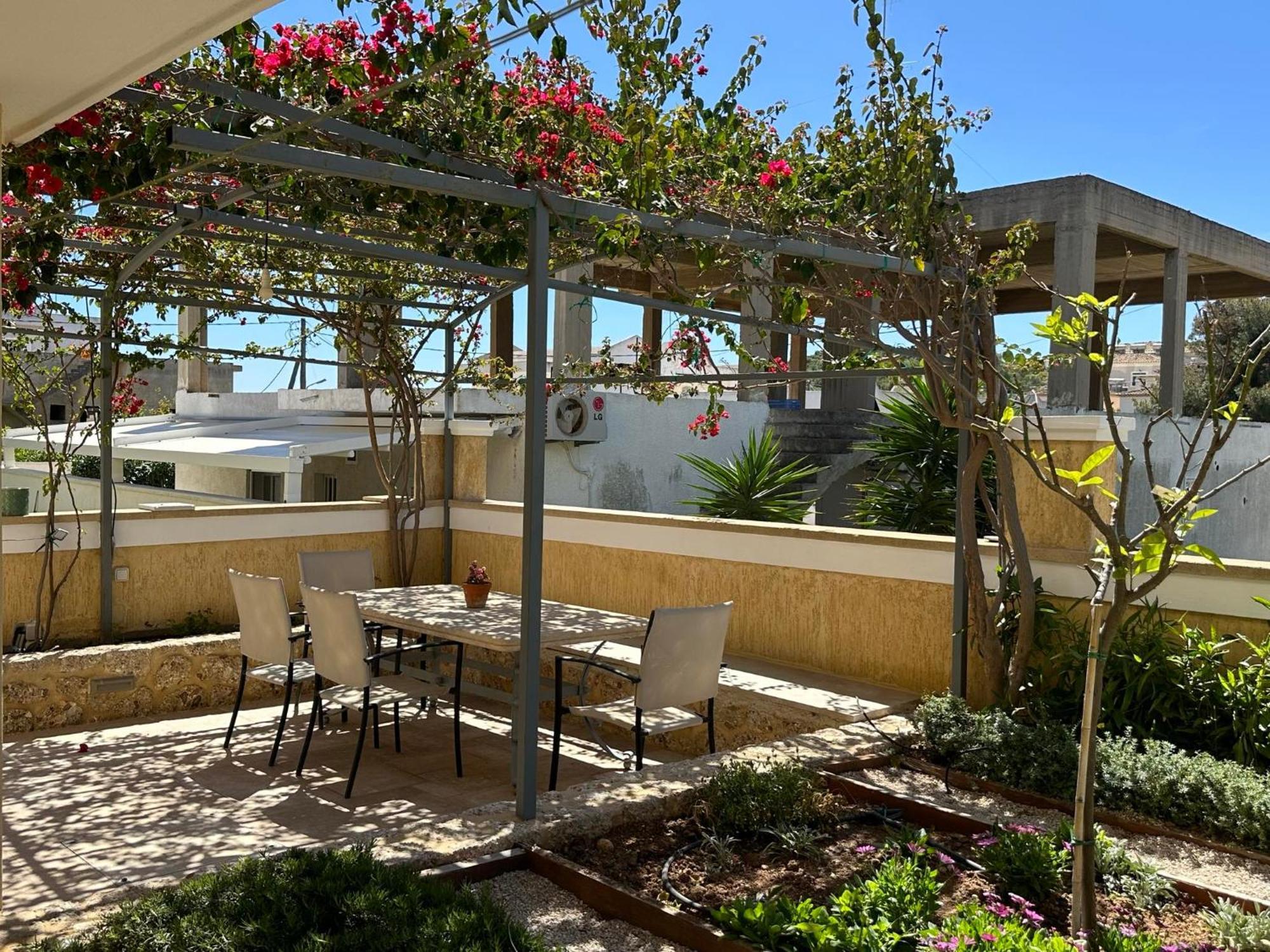 Deppys Apartment Porto Heli Exterior foto